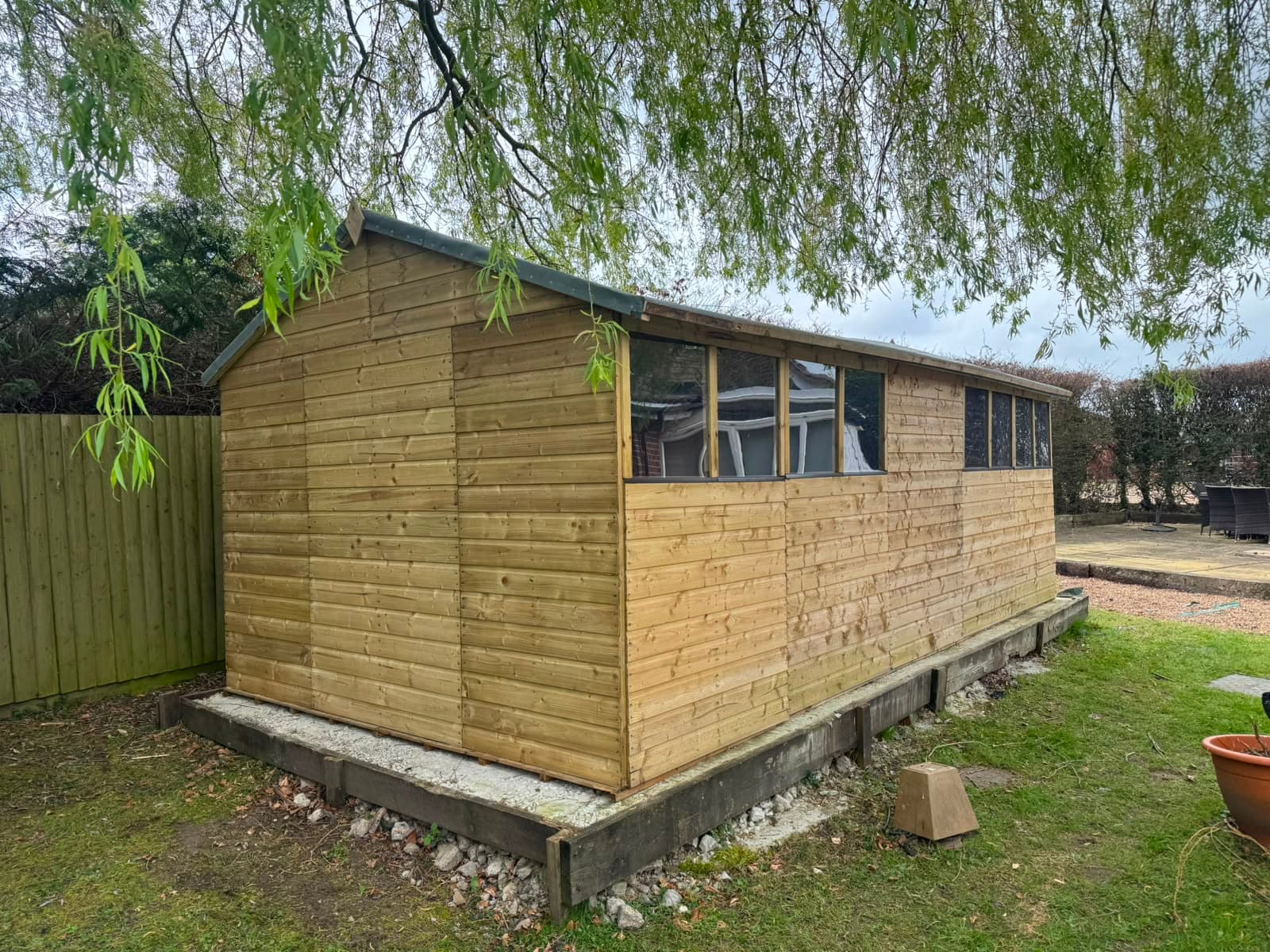 The finished shed installed on its base